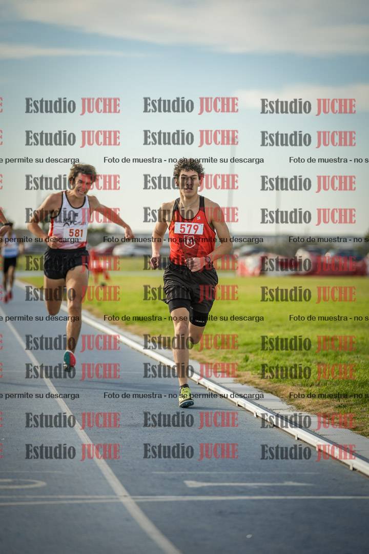Fotos de los 1500 m llanos de varones