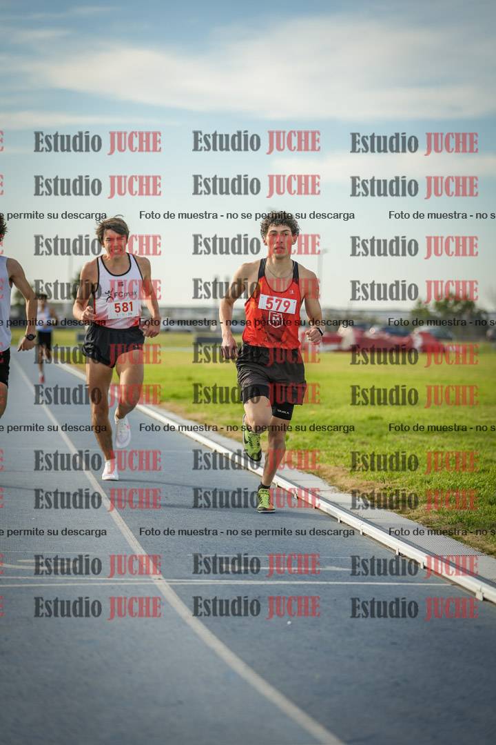 Fotos de los 1500 m llanos de varones