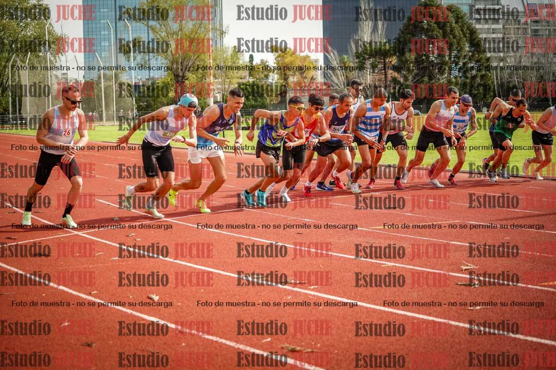 Fotos de los 3000 m llanos de varones