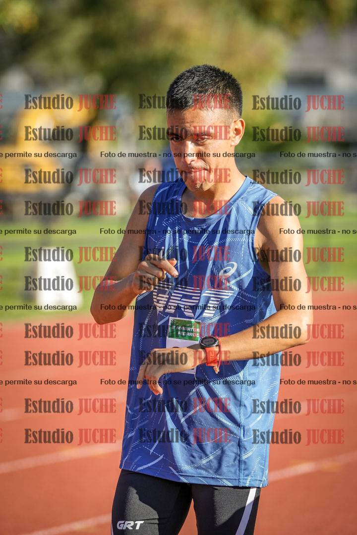 Fotos de los 3000 m llanos de varones