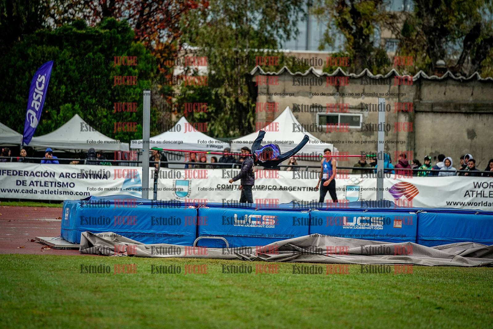 Fotos del salto en alto de varones - decatlón 4
