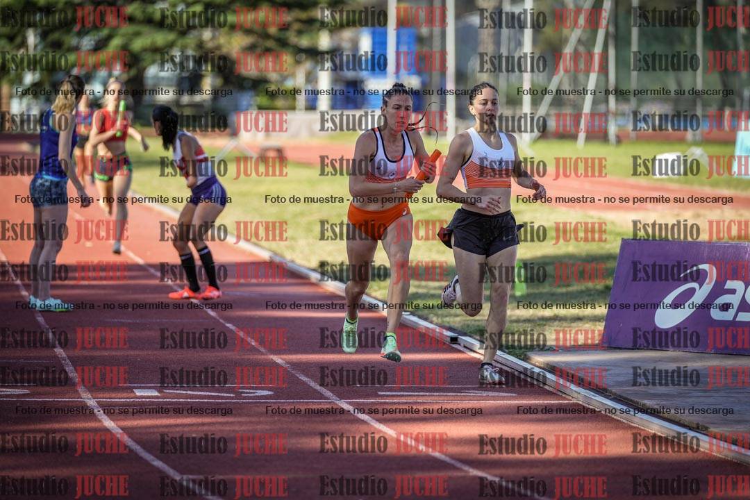 Fotos de las Postas 4x400 m de mujeres