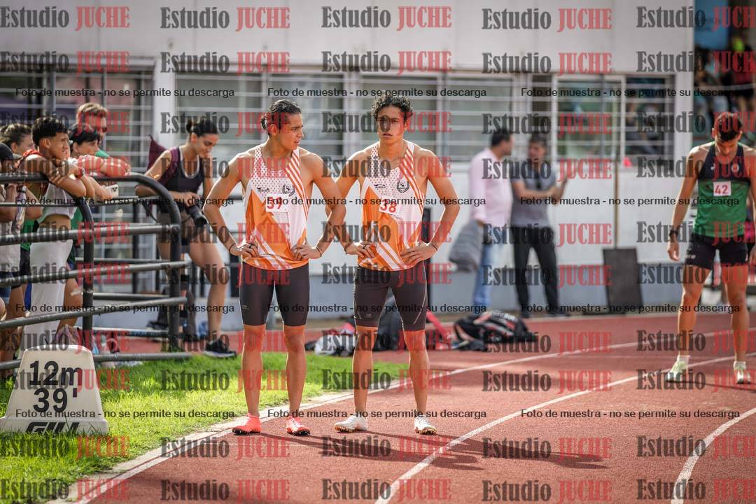 Fotos de los 800 m llanos de varones
