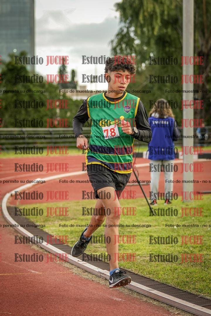 Fotos de los 1500 m llanos de varones