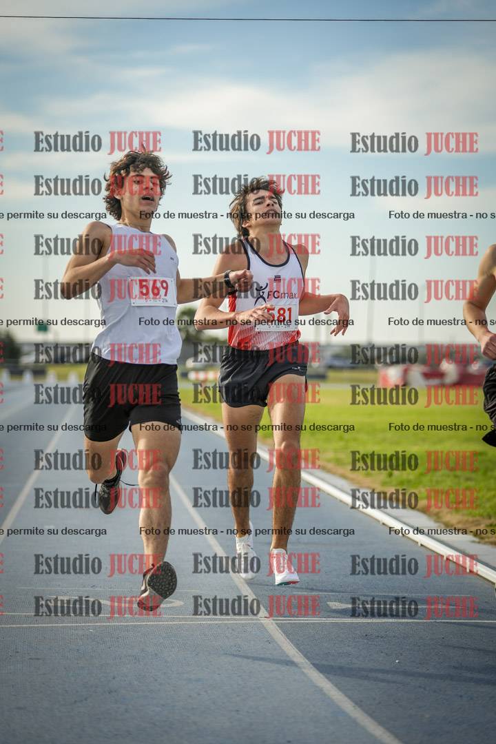 Fotos de los 1500 m llanos de varones