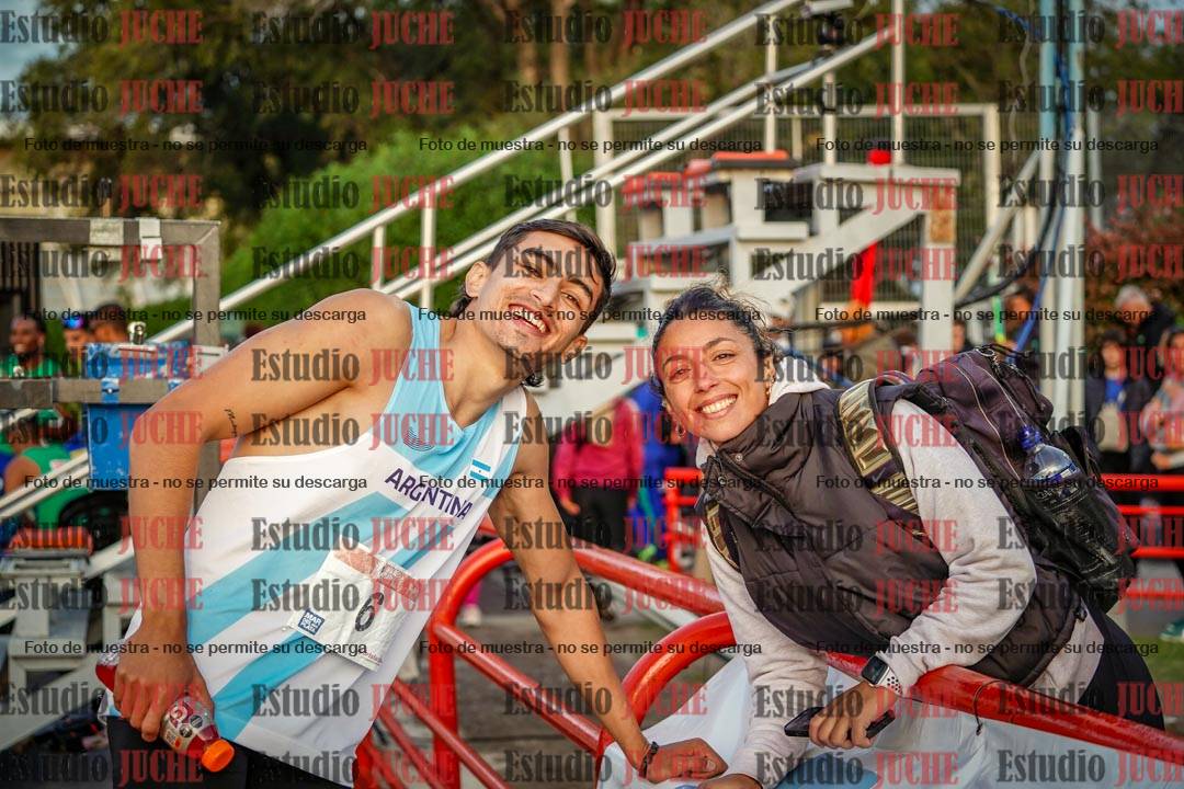Fotos de algunos extras y podios del día 3