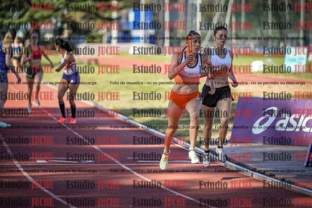 Fotos de las Postas 4x400 m de mujeres