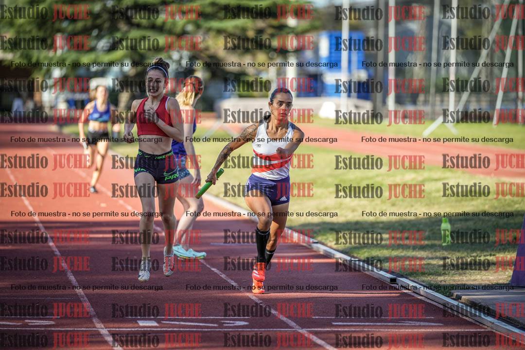 Fotos de las Postas 4x400 m de mujeres
