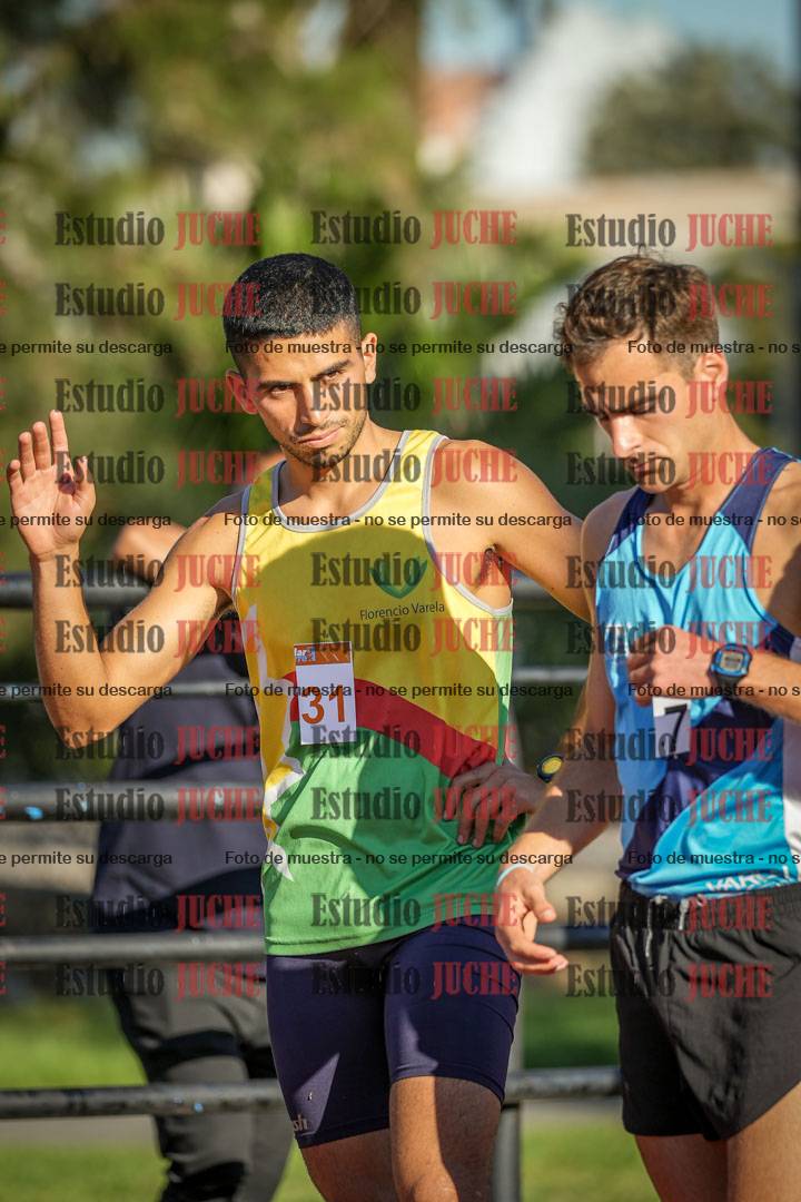 Fotos de los 3000 m llanos de varones