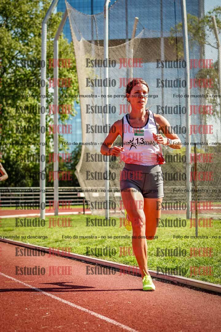 Fotos de los 5000 m llanos de mujeres y varones