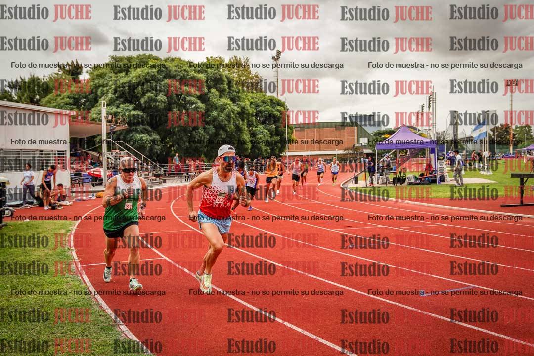 Fotos de los 800 m de varones