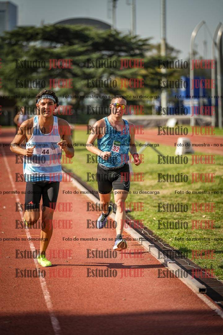 Fotos de los 5000 m de mujeres y varones