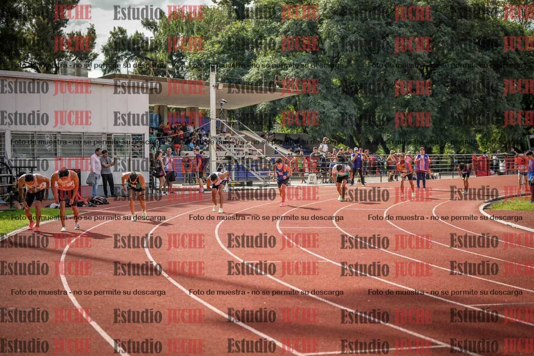 Fotos de los 800 m llanos de varones