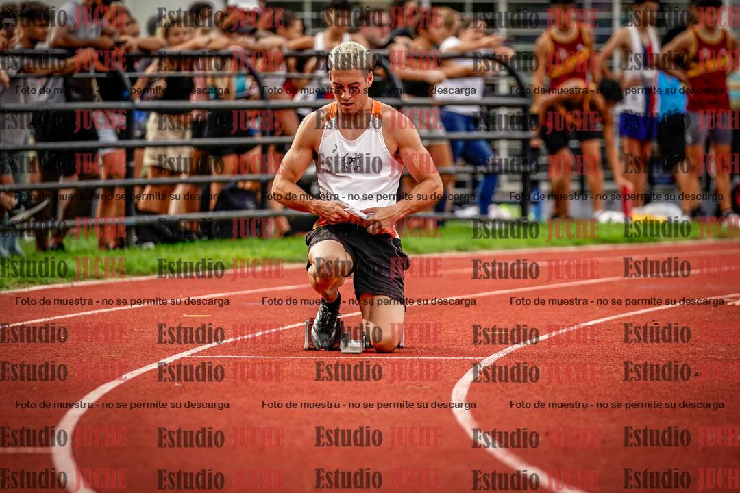 Fotos de los 400 m llanos de varones