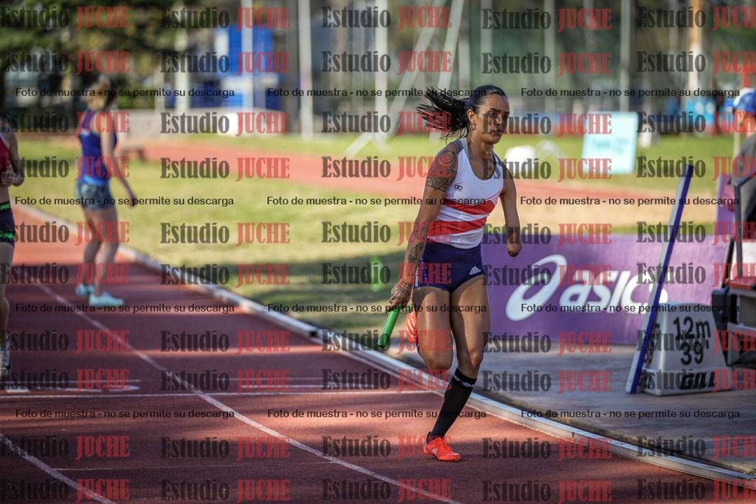 Fotos de las Postas 4x400 m de mujeres