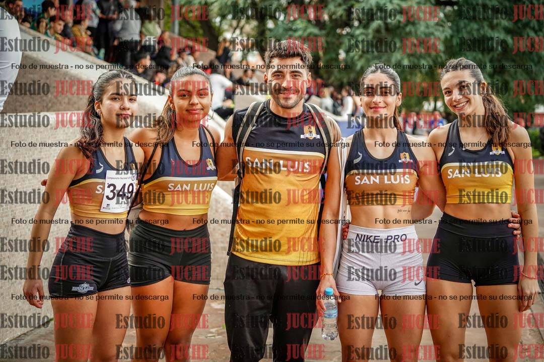 Fotos de algunos extras del día 1