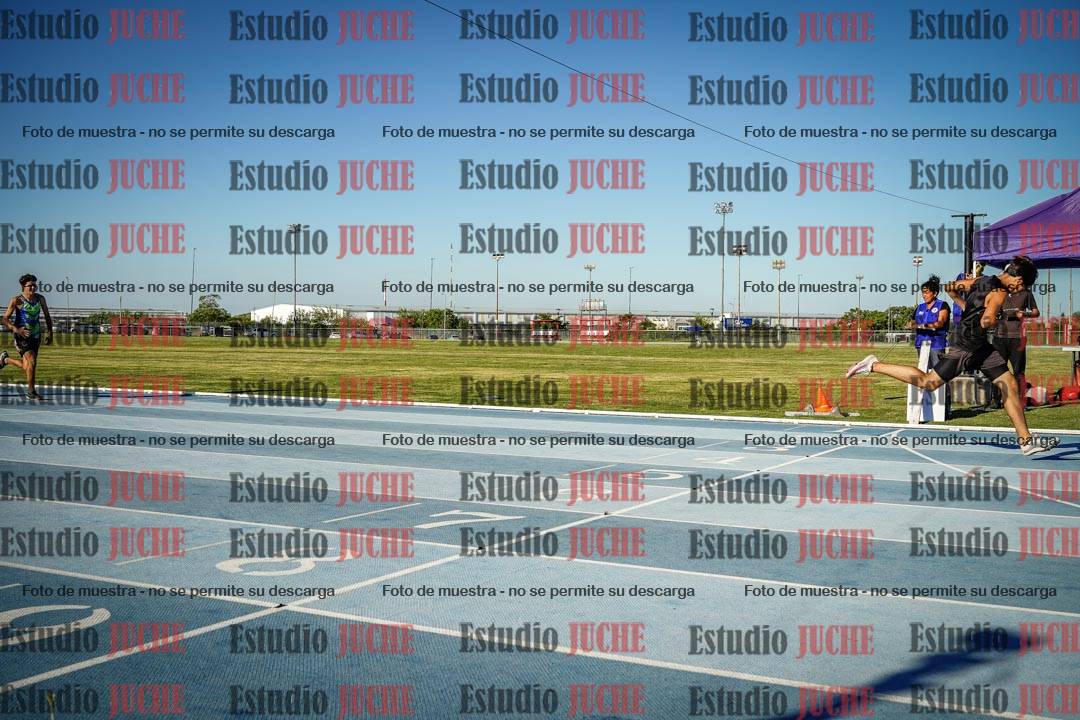 Fotos de los 400 m llanos de varones
