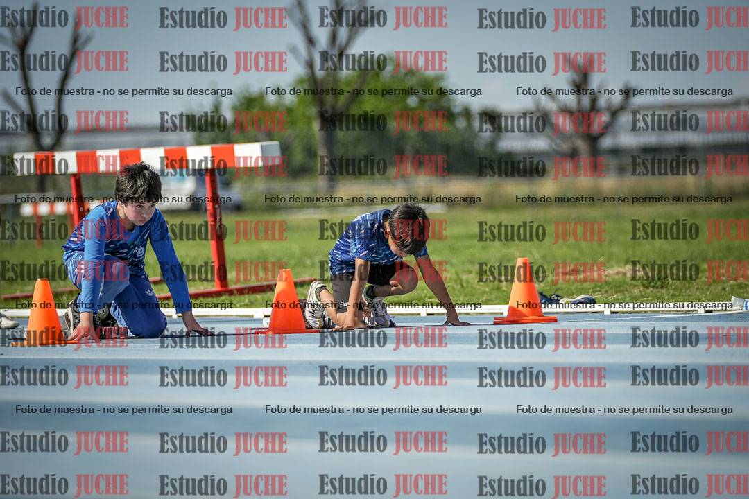 Fotos de los 50 m llanos de varones