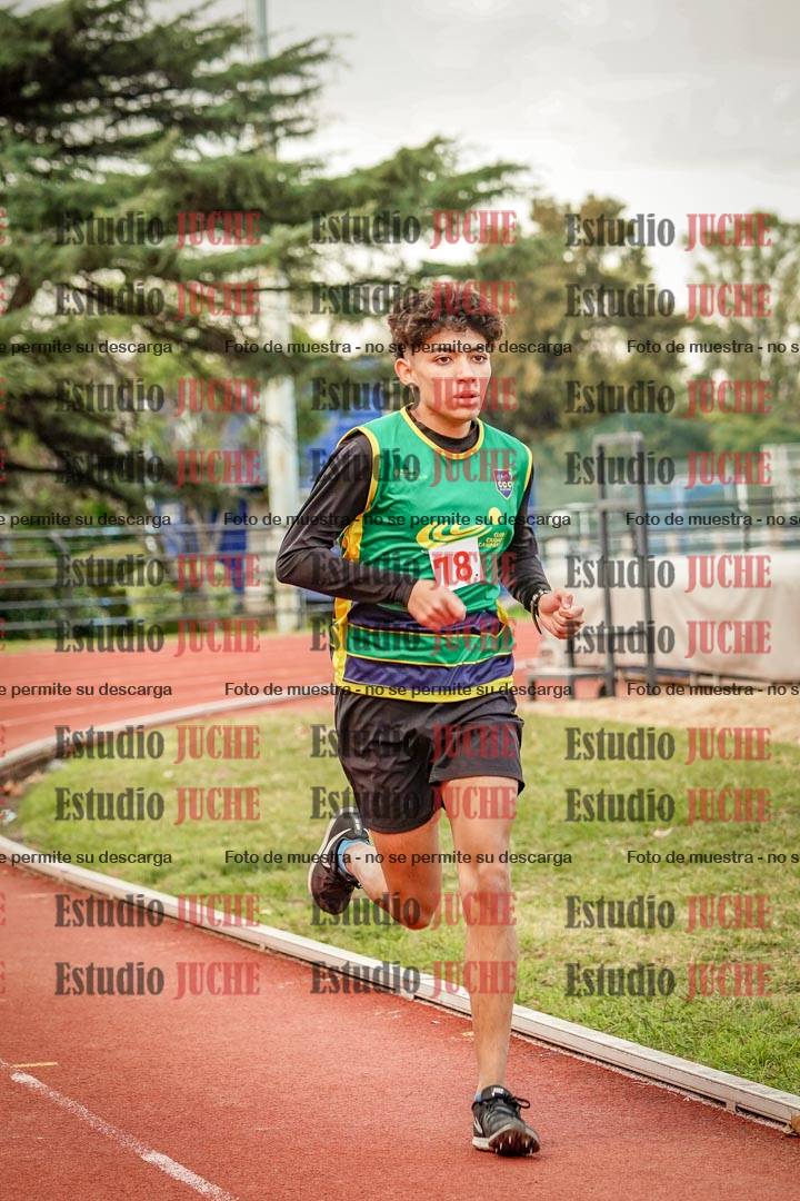 Fotos de los 1500 m llanos de varones