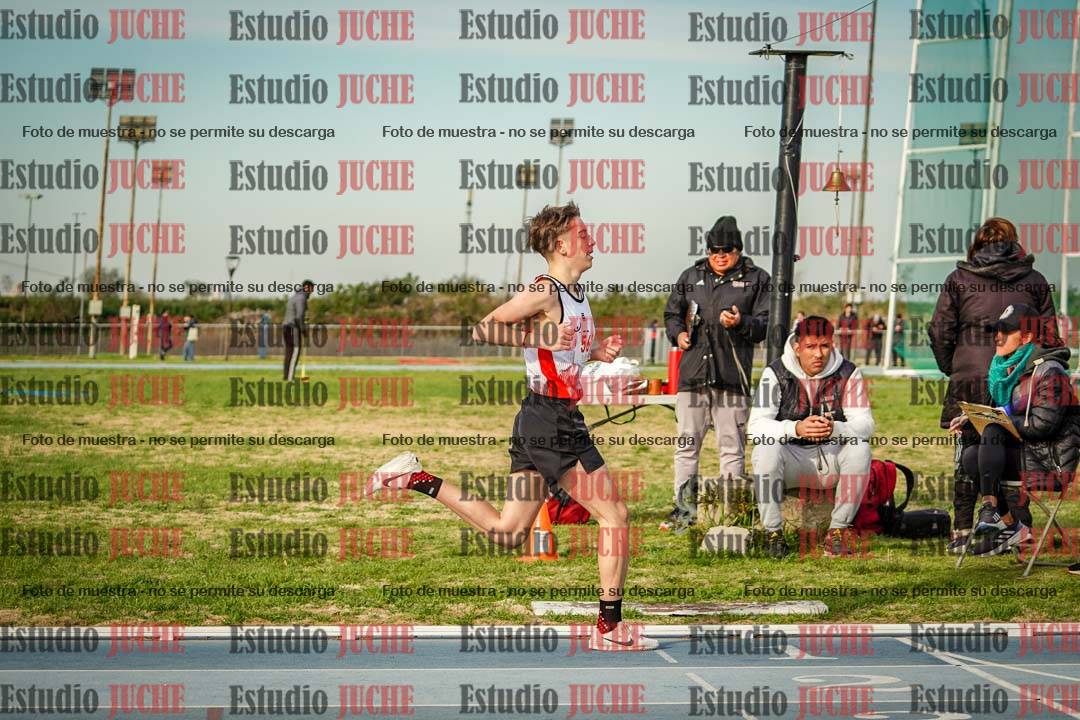 Fotos de los 1500 m llanos de varones