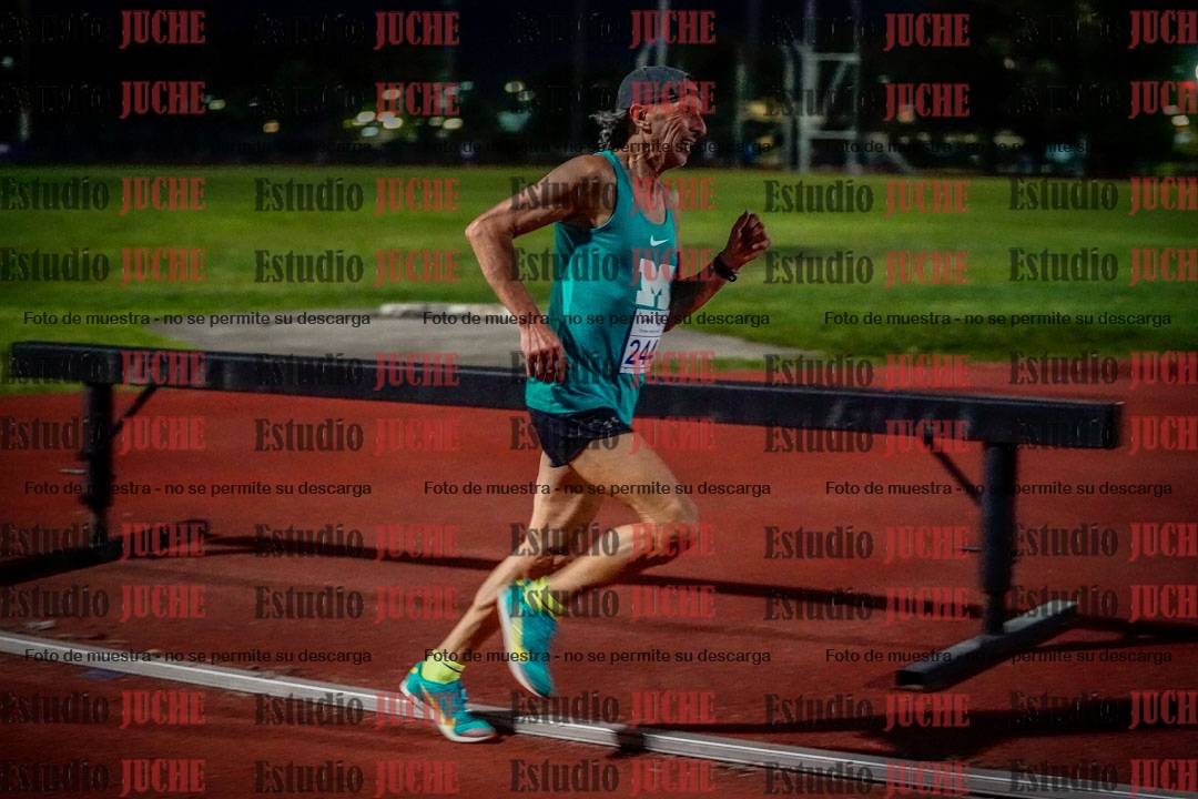 Fotos de los 1500 m llanos de varones