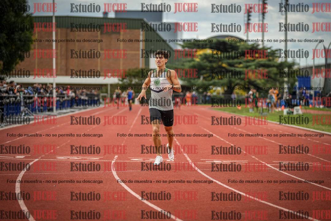 Fotos de los 400 m llanos de varones