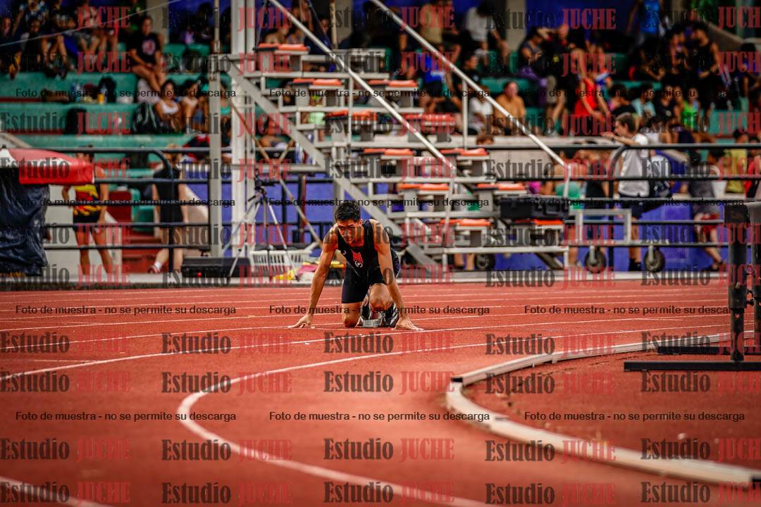 Fotos de los 400 m llanos de varones