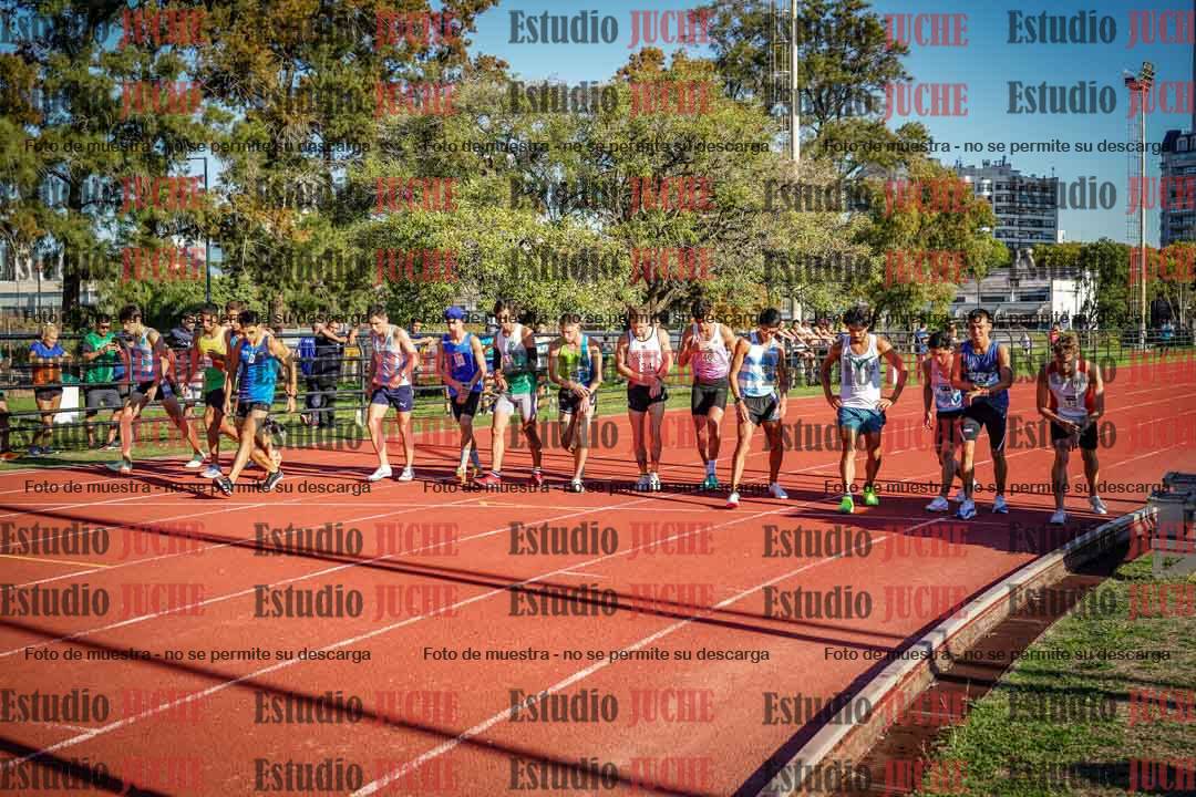 Fotos de los 3000 m llanos de varones