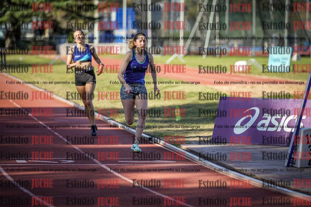 Fotos de las Postas 4x400 m de mujeres