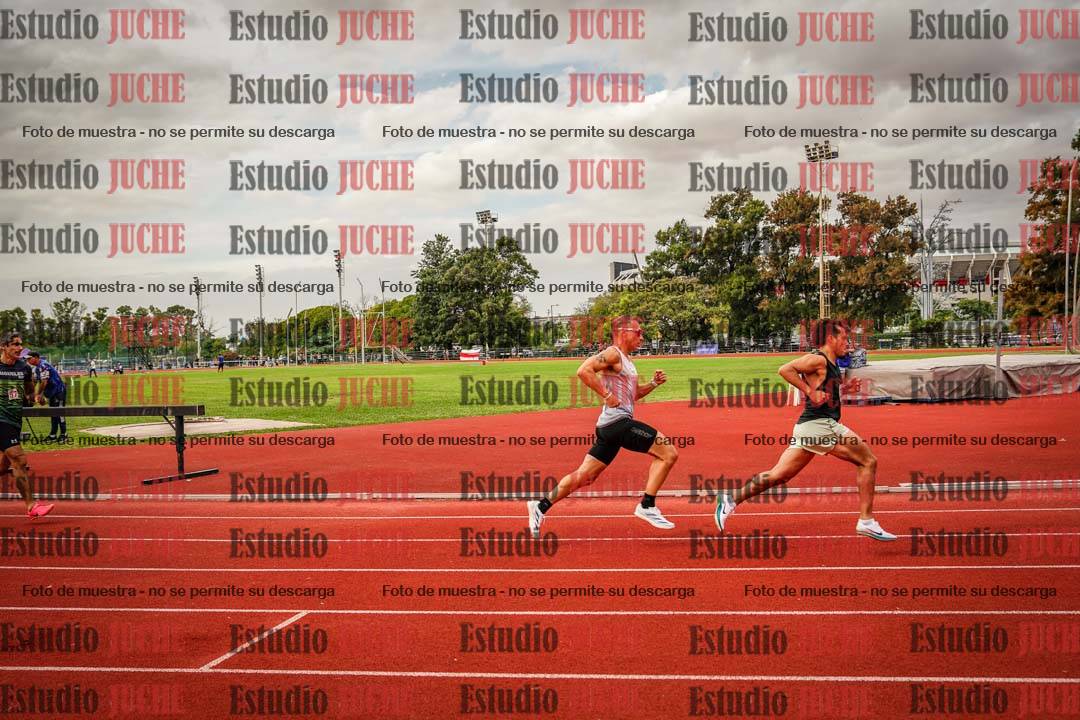 Fotos de los 800 m de varones