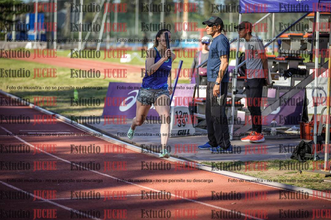 Fotos de las Postas 4x400 m de mujeres