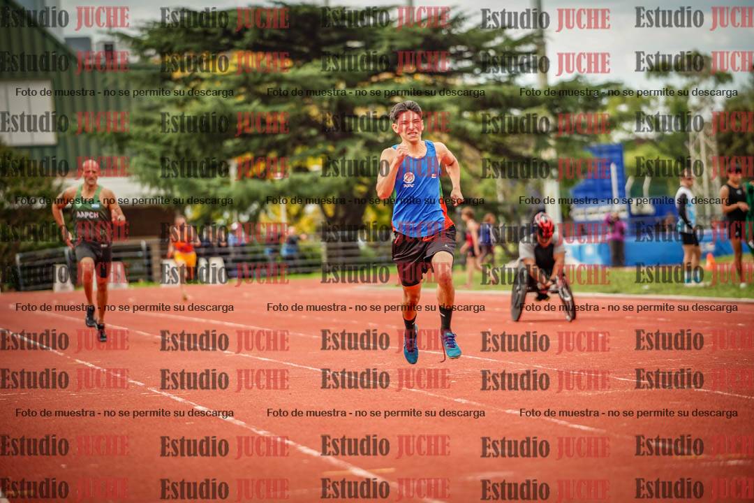 Fotos de los 400 m llanos de varones