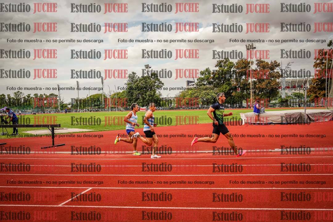 Fotos de los 800 m de varones