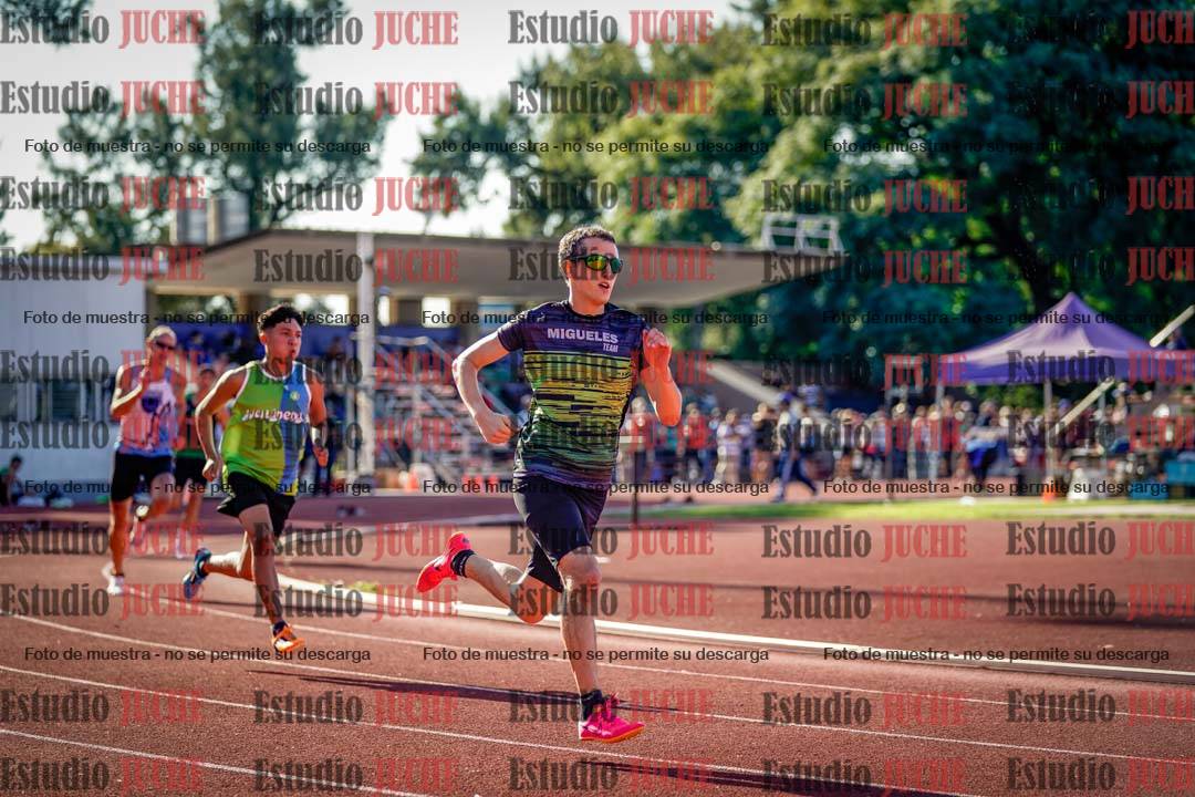 Fotos de los 400 m de varones
