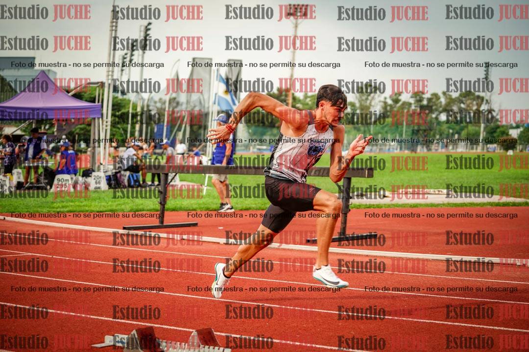 Fotos de los 400 m llanos de varones