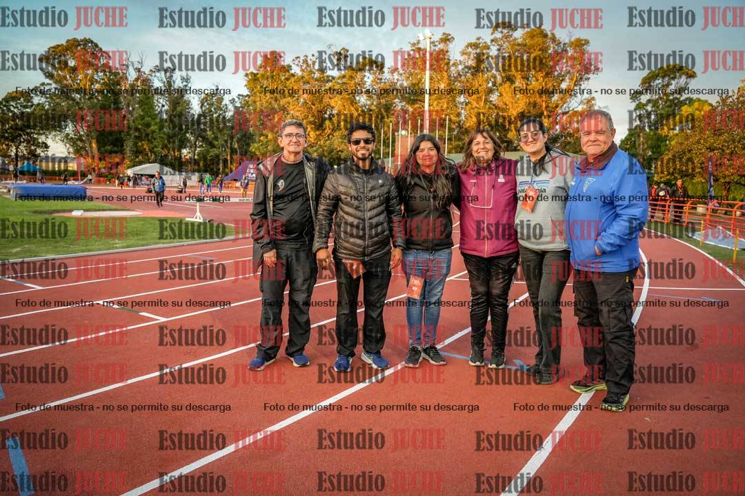 Fotos de algunos extras y podios del día 3