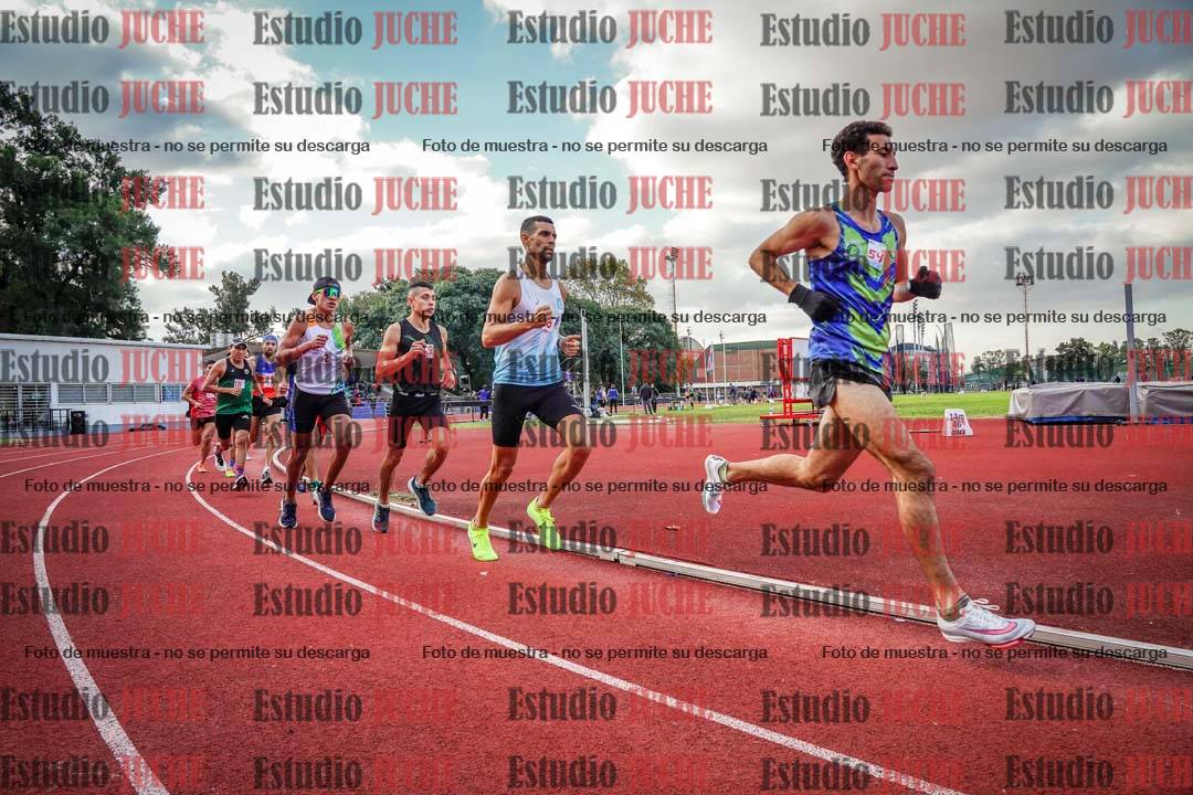 Fotos de los 1500 m llanos de varones