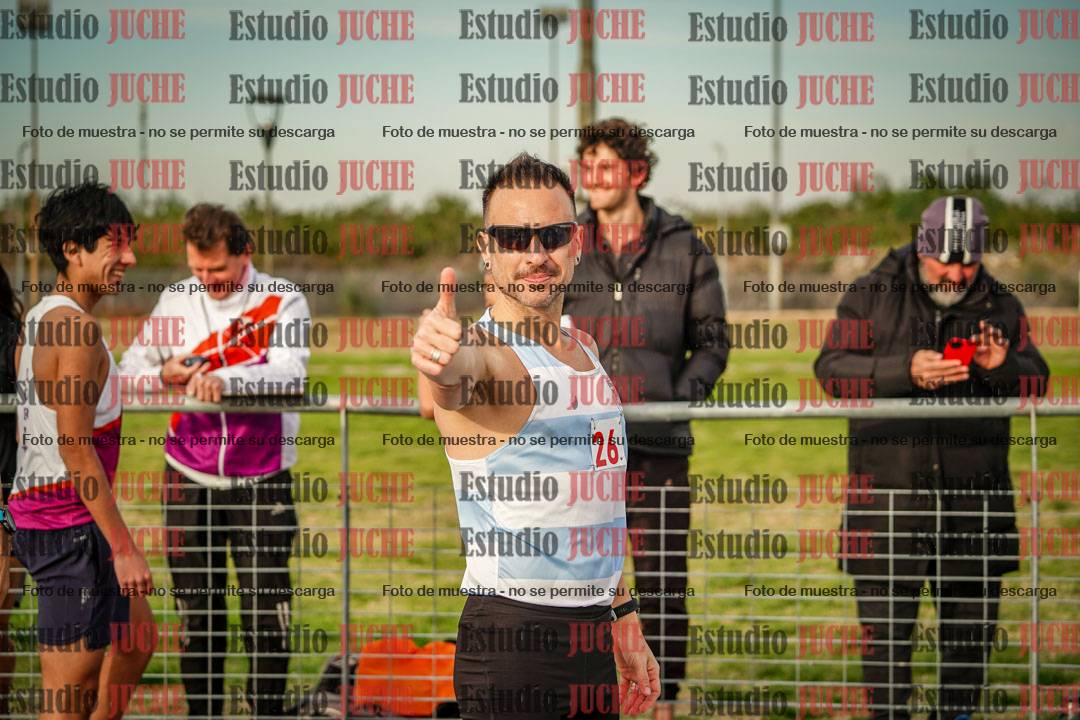 Fotos de los 1500 m llanos de varones