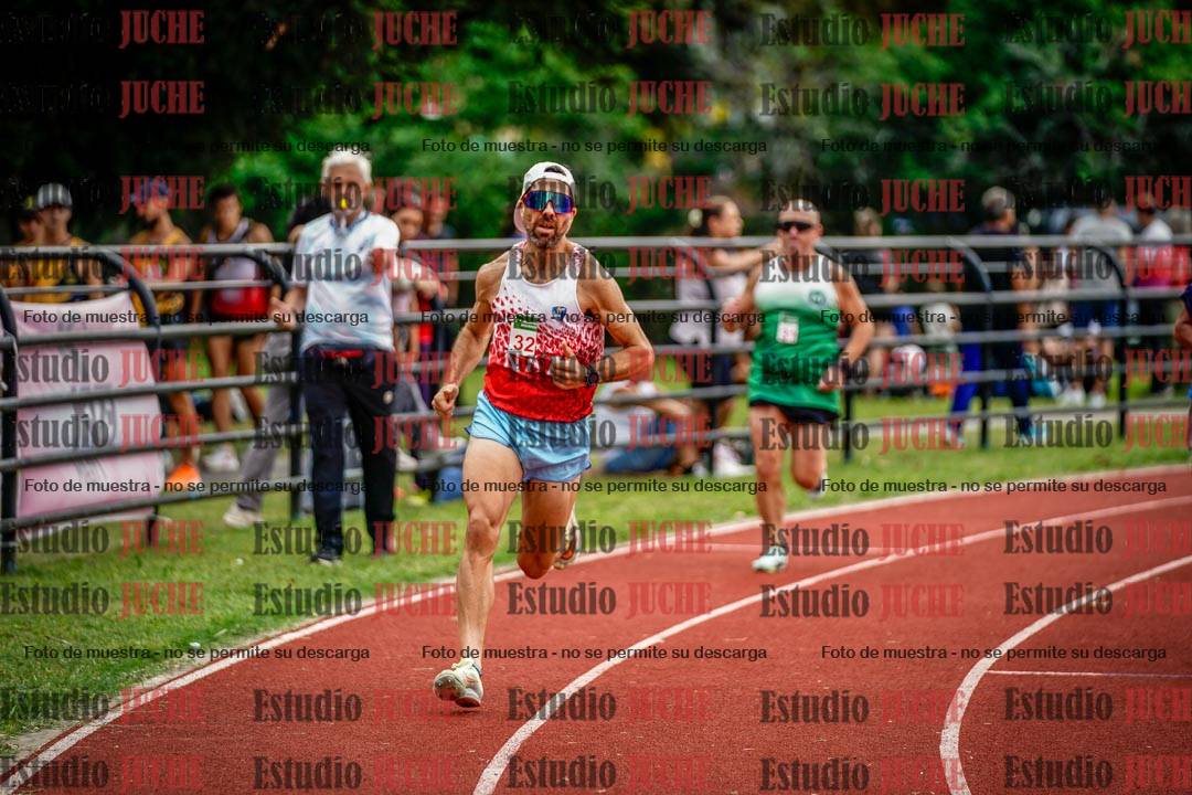 Fotos de los 800 m de varones