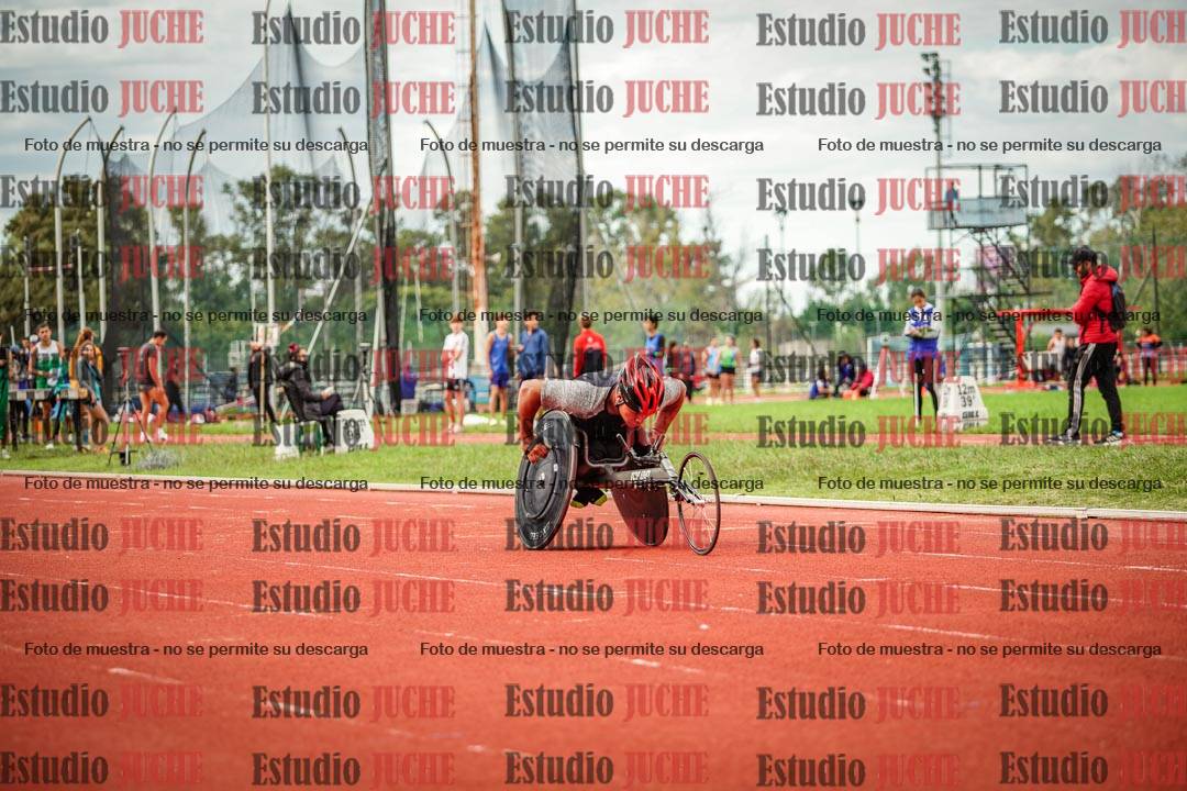 Fotos de los 400 m llanos de varones
