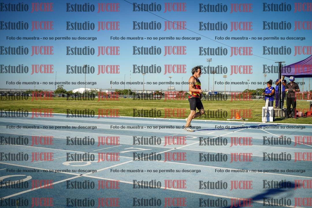 Fotos de los 400 m llanos de varones