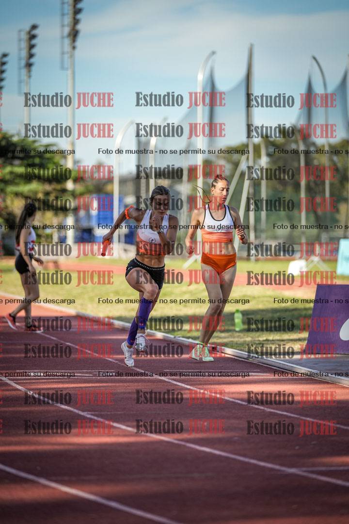 Fotos de las Postas 4x400 m de mujeres