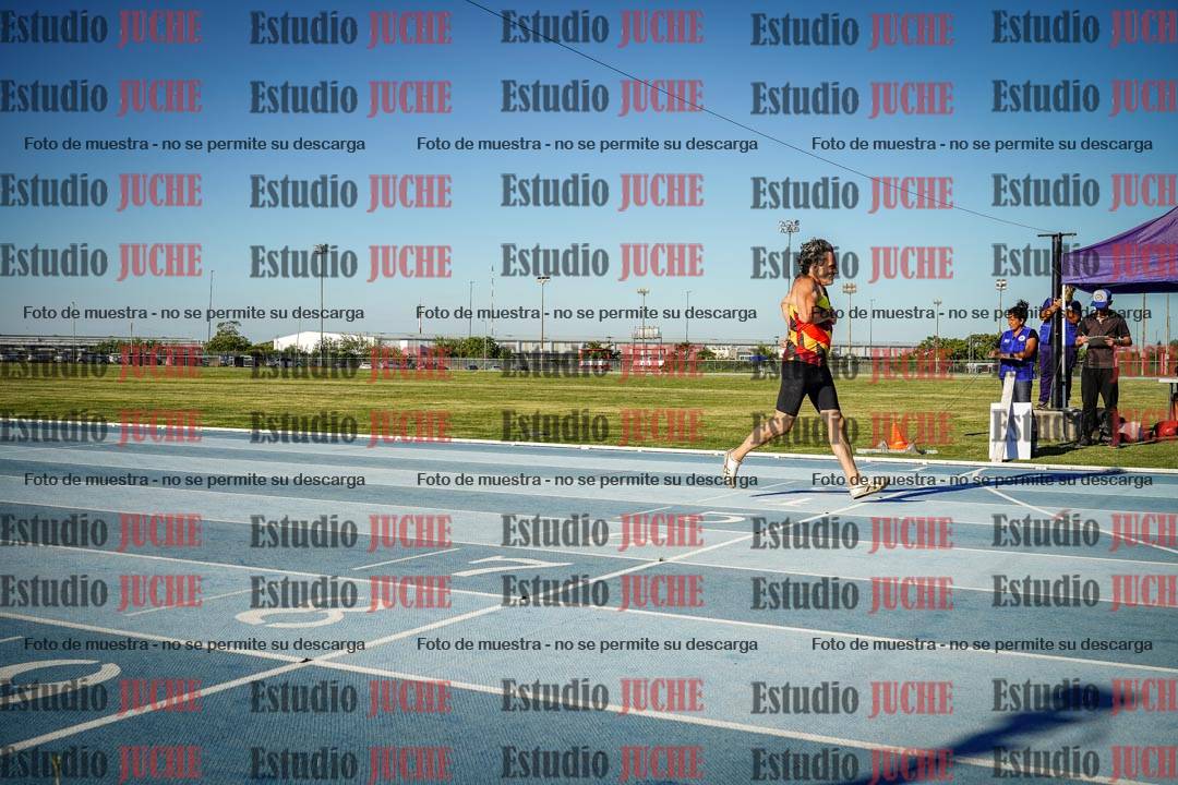 Fotos de los 400 m llanos de varones