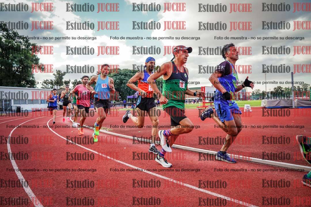 Fotos de los 1500 m llanos de varones