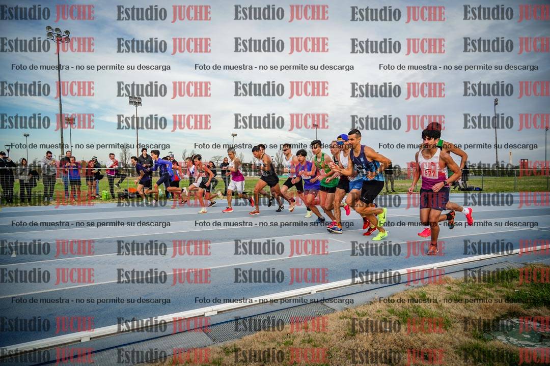 Fotos de los 1500 m llanos de varones