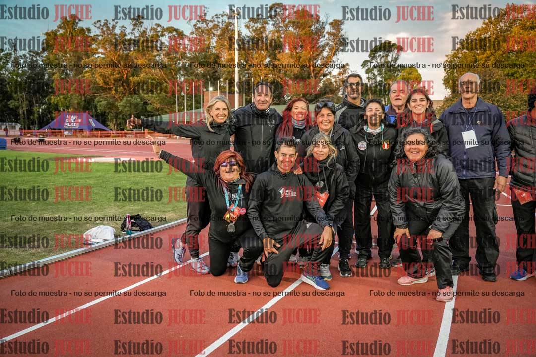 Fotos de algunos extras y podios del día 3
