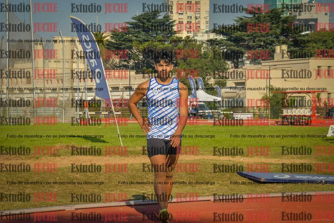Fotos de los 400 m con vallas de varones