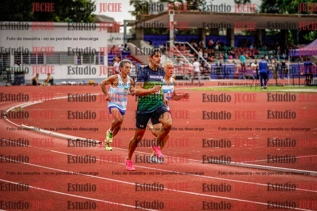 Fotos de los 800 m de varones