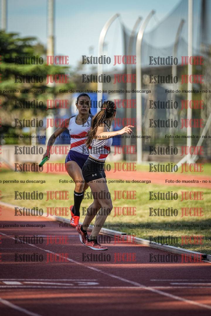 Fotos de las Postas 4x400 m de mujeres