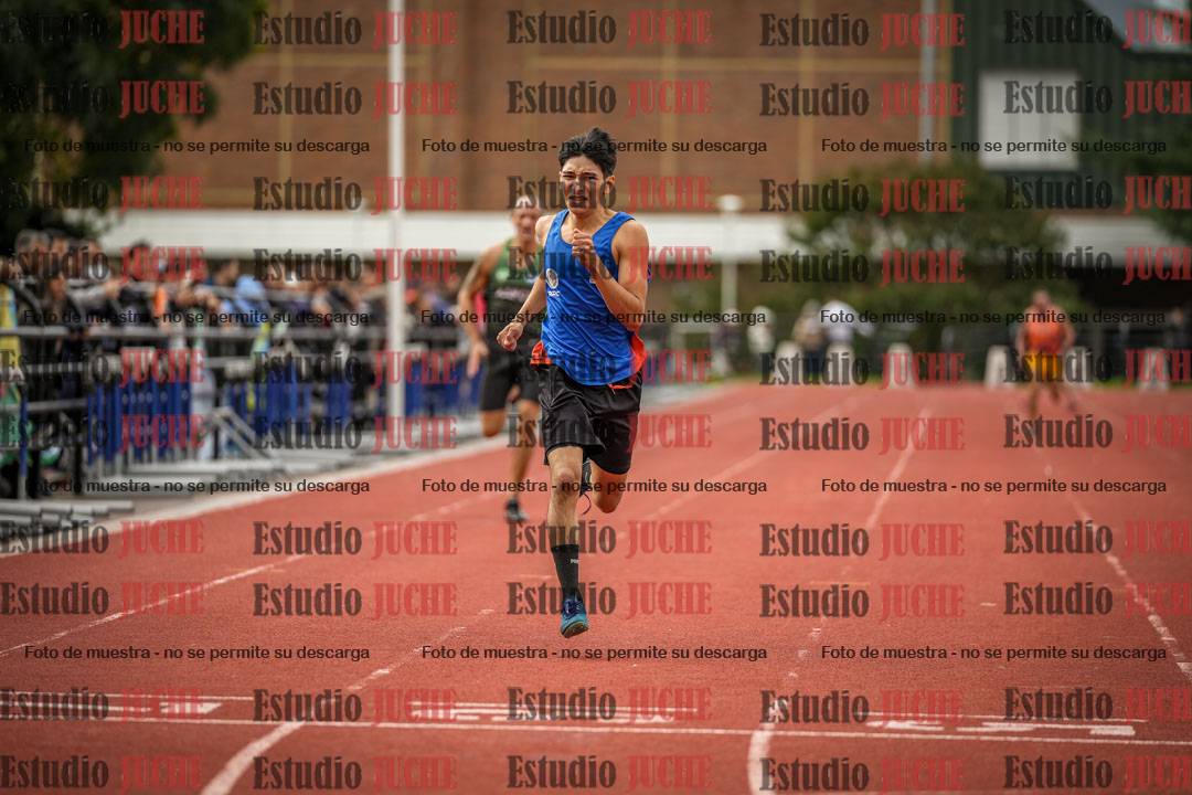 Fotos de los 400 m llanos de varones